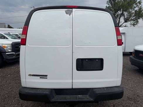 Used 2013 Chevrolet Express 3500 UNAVAIL RWD image 3