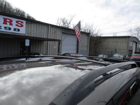 Used 2011 Toyota RAV4 image 9