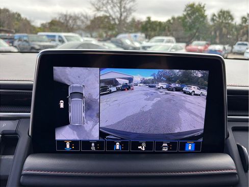 Used 2021 Chevrolet Tahoe RST image 35