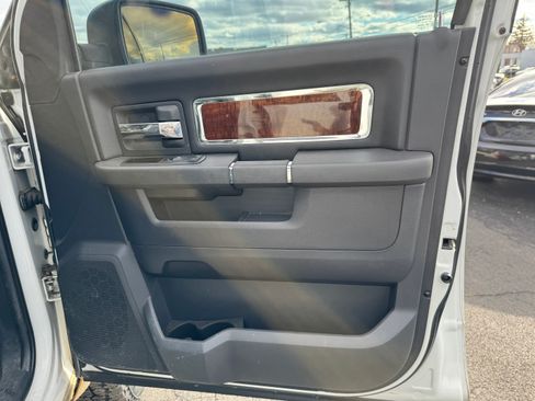 Used 2011 RAM 2500 Laramie image 20