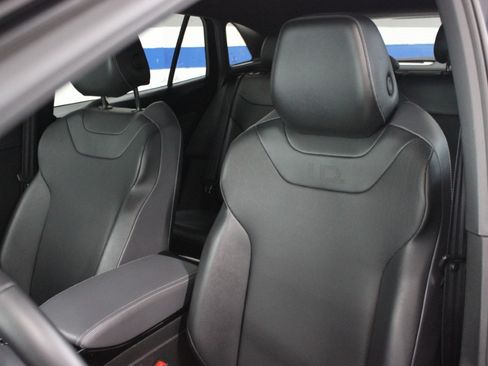 Used 2023 Volkswagen ID.4 2WD Pro S Plus image 31