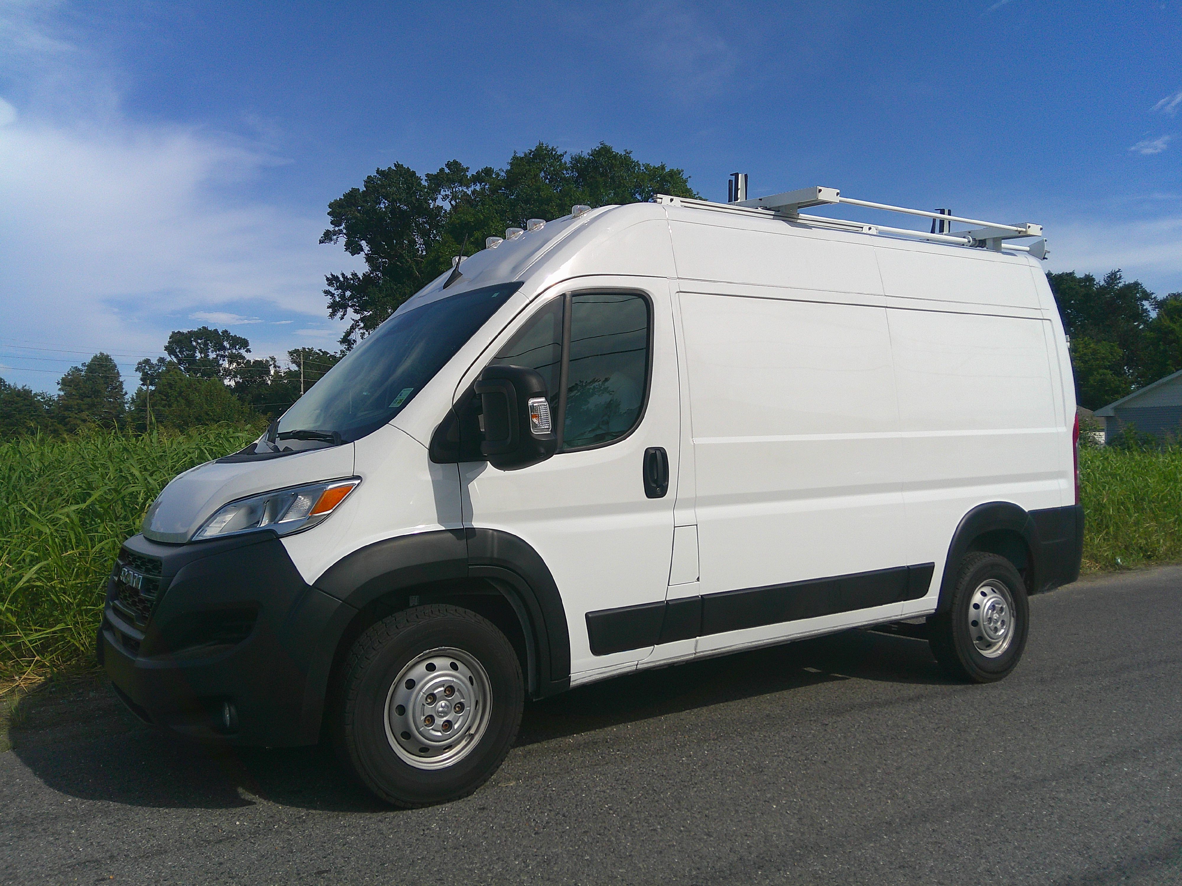 Used 2023 RAM ProMaster 1500 136 High Roof FWD image 12