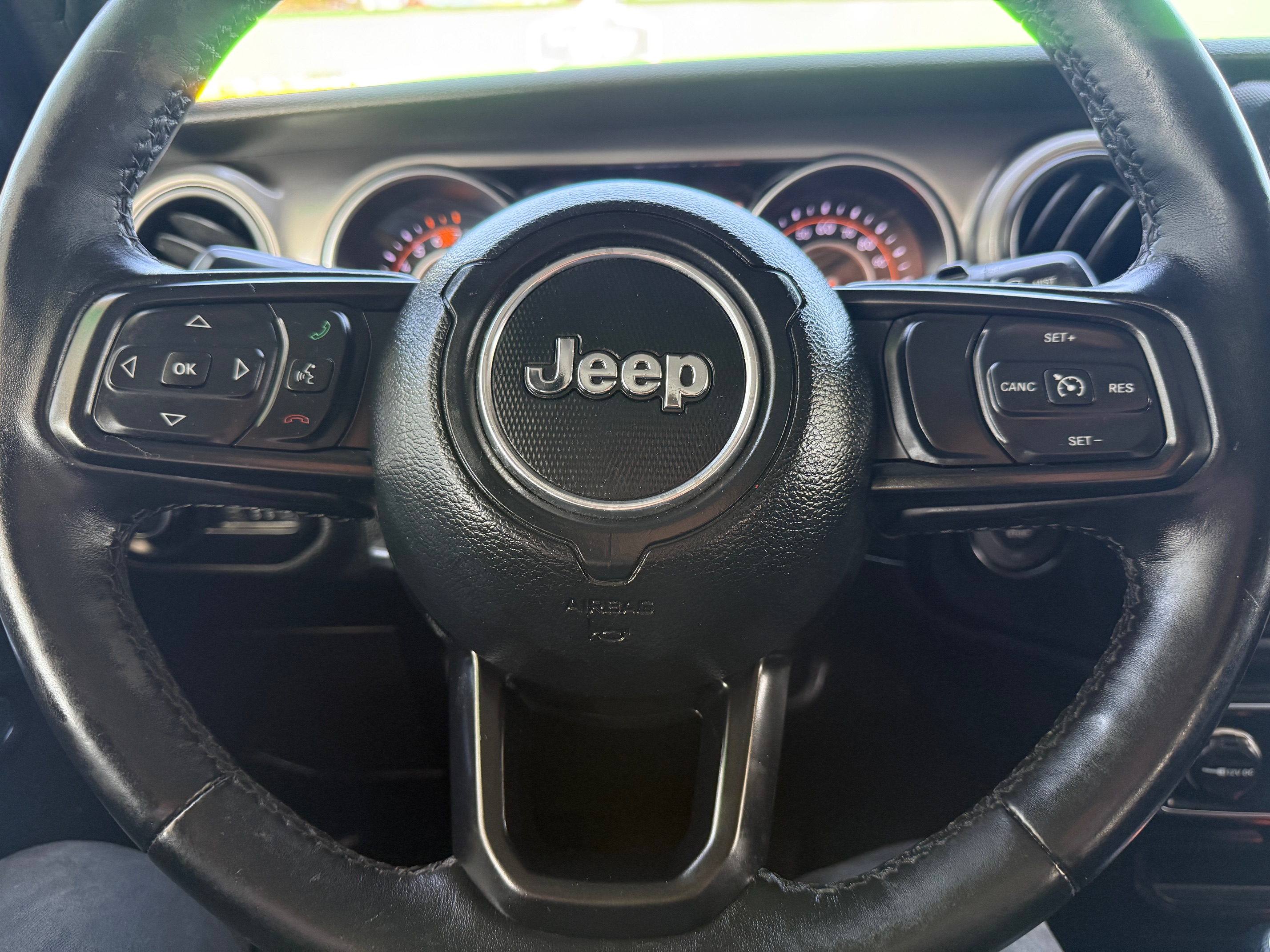 Used 2020 Jeep Wrangler 4WD Unlimited Sport image 17