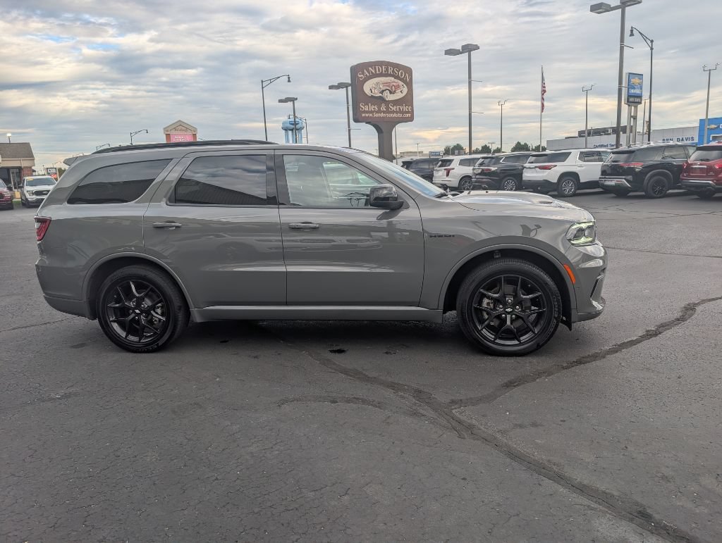 Used 2026 Dodge Durango AWD GT w/ BLACKTOP PACKAGE image 4