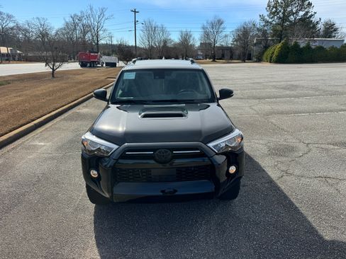 Used 2023 Toyota 4Runner TRD Off-Road Premium image 10