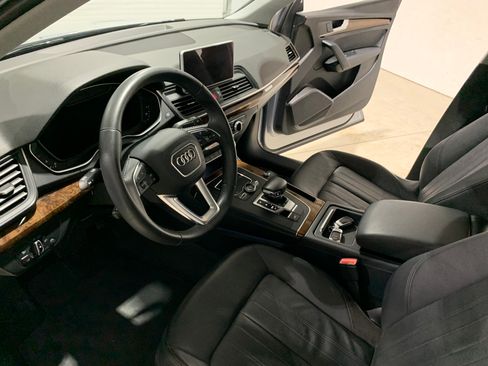 Used 2018 Audi Q5 2.0T Premium image 16