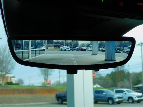 Used 2024 Chevrolet Blazer EV RS image 31