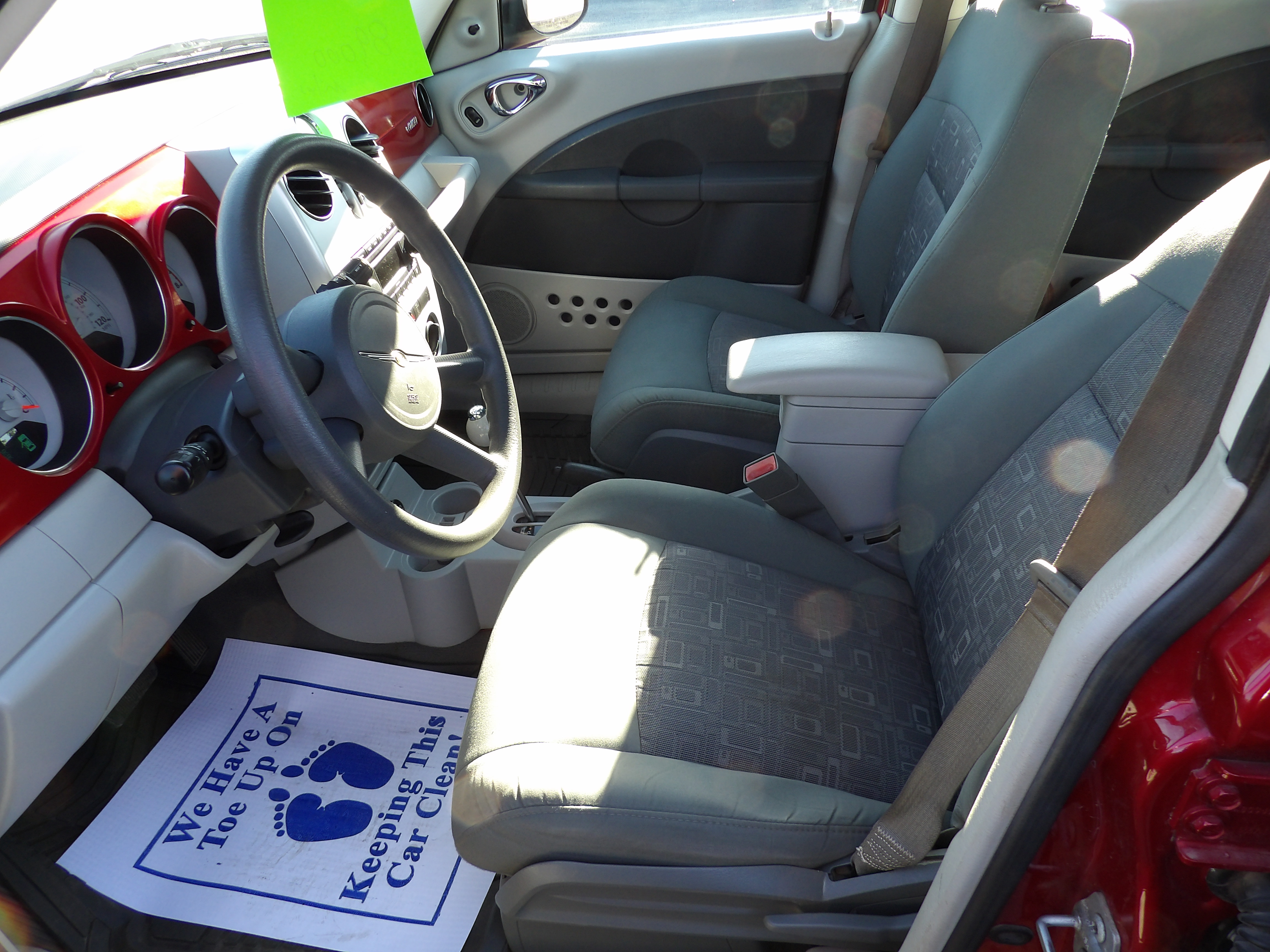 Used 2009 Chrysler PT Cruiser UNAVAIL FWD image 6