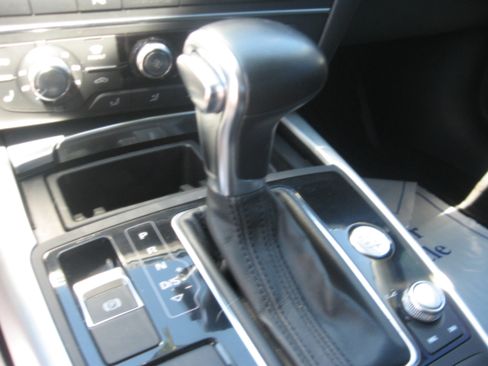 Used 2012 Audi A6 3.0T Premium quattro AWD/4WD image 12