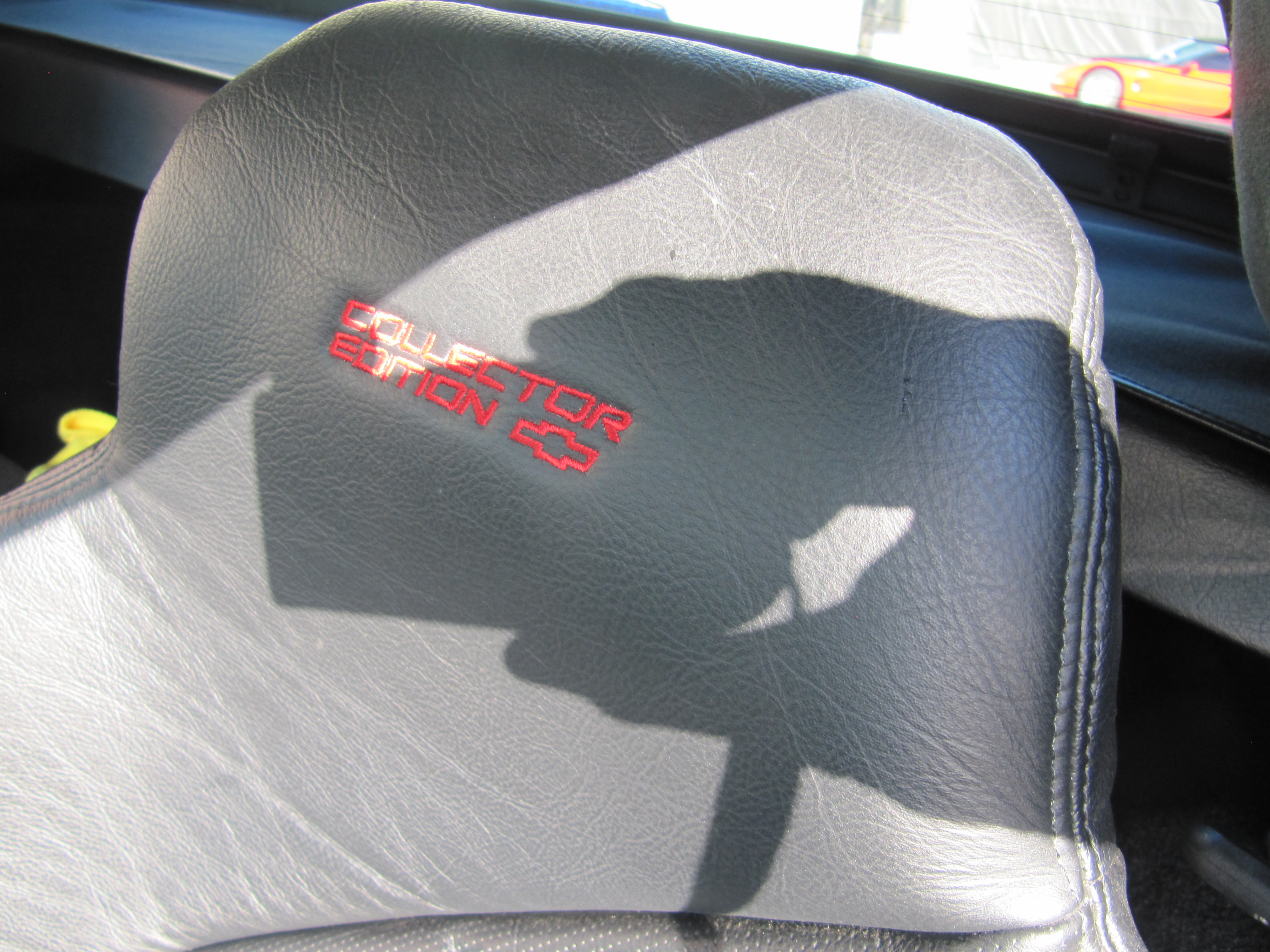 Used 1996 Chevrolet Corvette Convertible RWD image 22