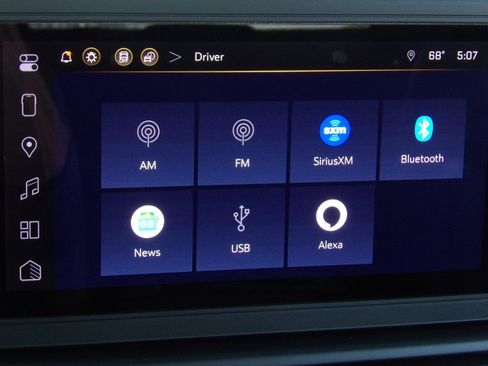 Used 2024 Chevrolet Silverado EV W/T image 3