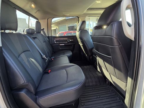 Used 2015 RAM 2500 Laramie image 18