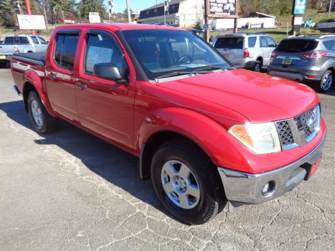 Used 2008 Nissan Frontier SE image 6