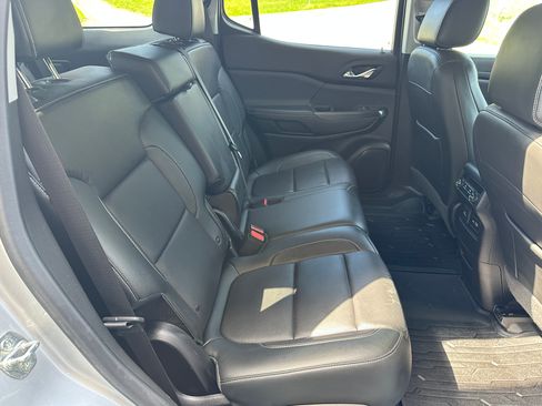 Used 2020 GMC Acadia AWD SLT w/ SLT-1 image 15