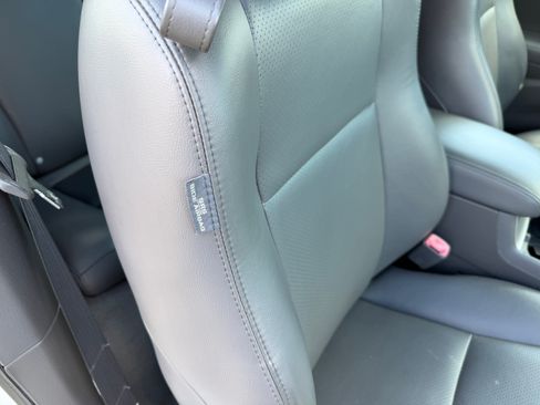 Used 2006 Toyota Solara SLE image 19