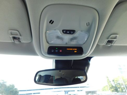 Used 2023 Chevrolet TrailBlazer LT image 24