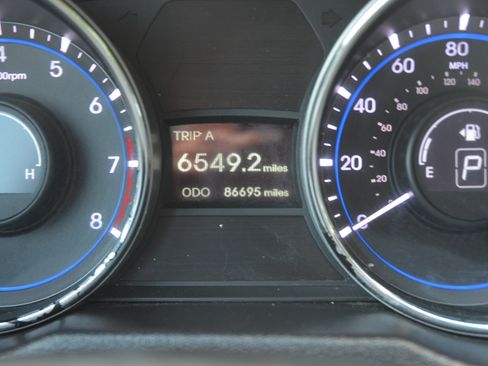 Used 2014 Hyundai Sonata GLS FWD image 25