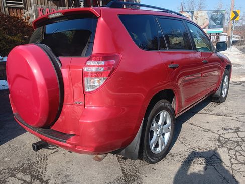 Used 2010 Toyota RAV4 LE image 12