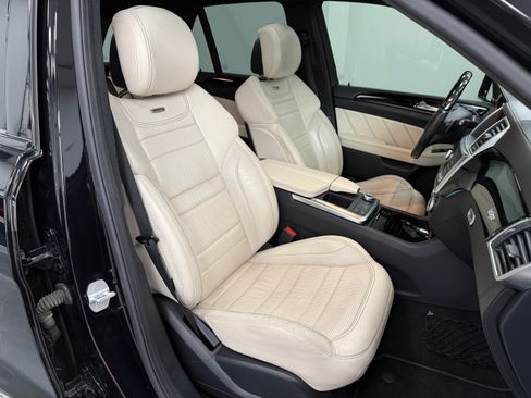 Used 2015 Mercedes-Benz ML 63 AMG image 21