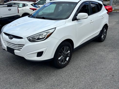 Used 2015 Hyundai Tucson GLS image 2