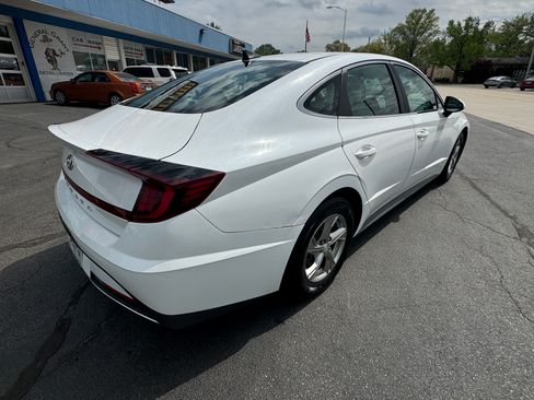 Used 2022 Hyundai Sonata SE image 4