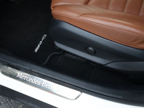 Used 2022 Mercedes-Benz GLC 300 image 18