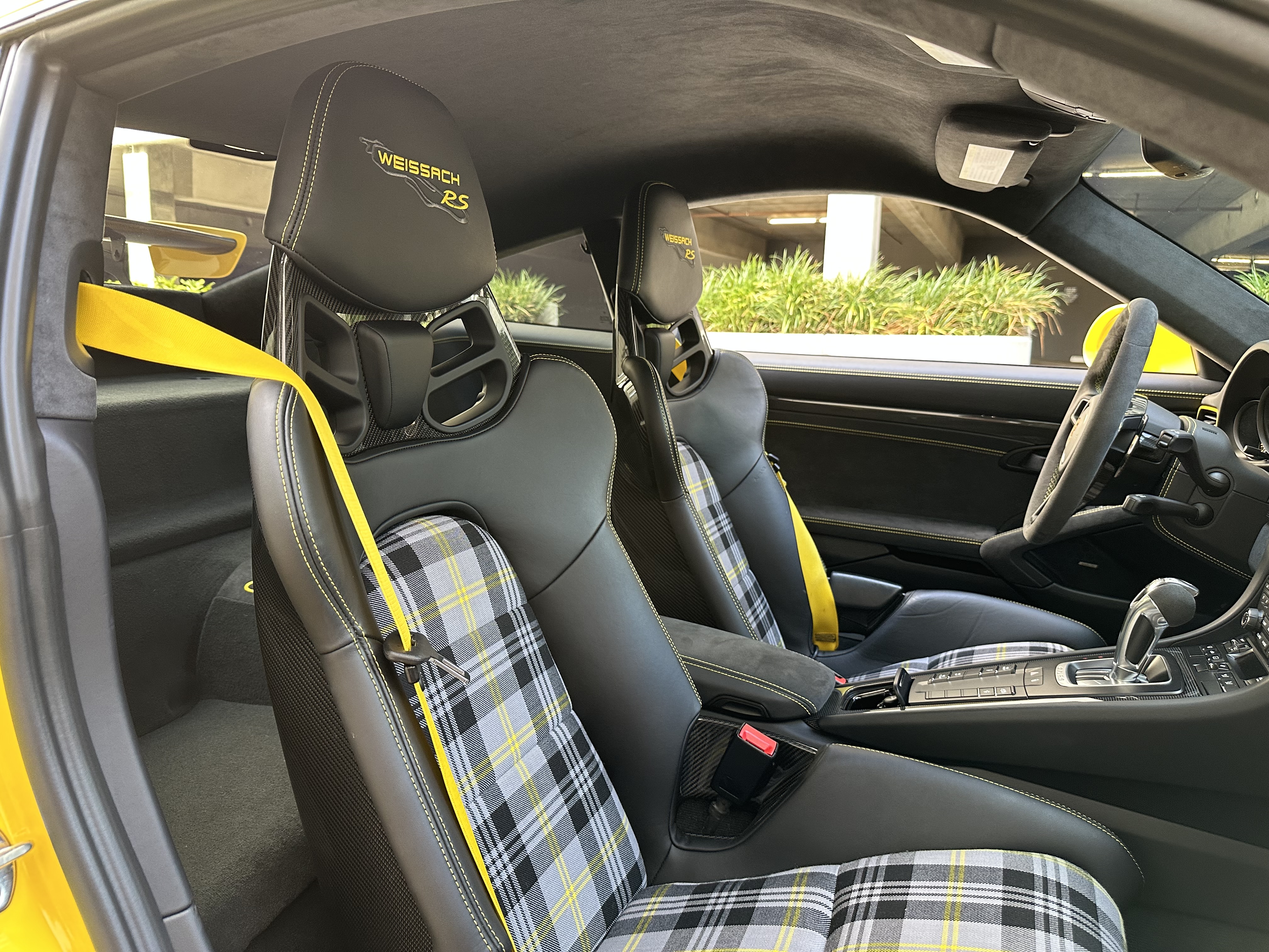 Used 2018 Porsche 911 GT2 RS Coupe RWD image 6