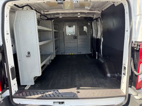 Used 2018 Ford Transit 150 image 7