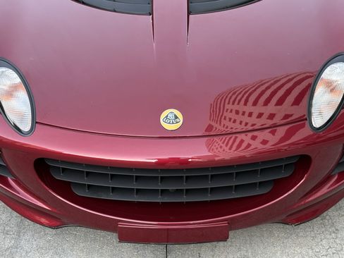 Used 2005 Lotus Elise image 45