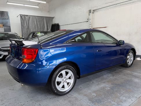 Used 2000 Toyota Celica GT FWD image 5