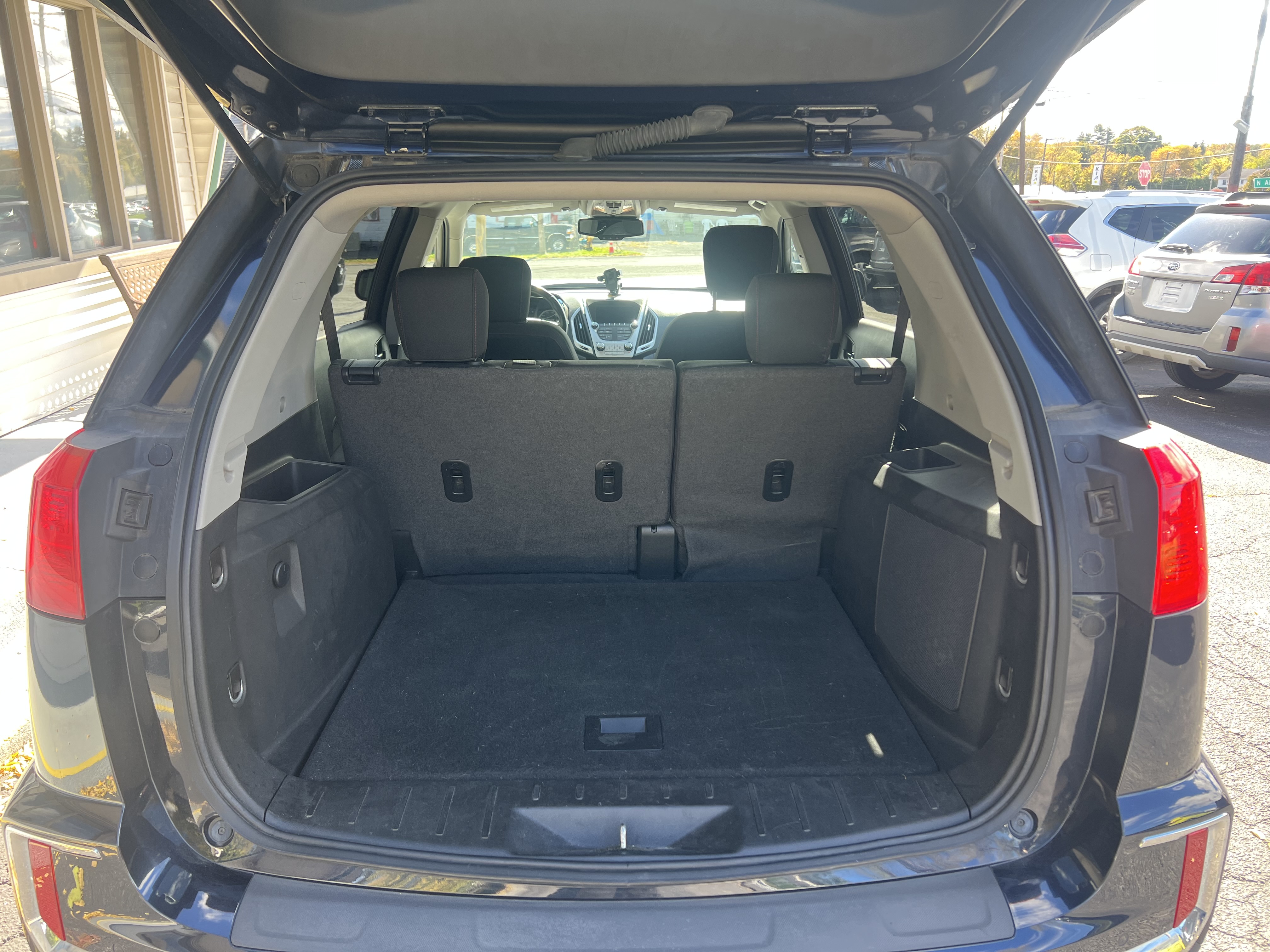 Used 2017 GMC Terrain AWD SLE w/ SLE-2 image 8