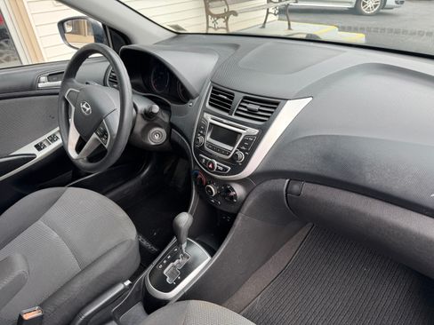 Used 2014 Hyundai Accent GS image 14