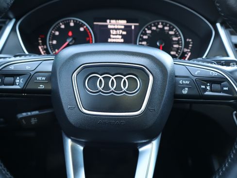 Used 2018 Audi Q5 2.0T Premium Plus image 24