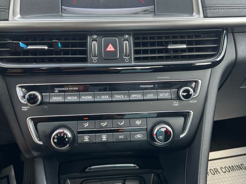Used 2018 Kia Optima LX FWD image 12