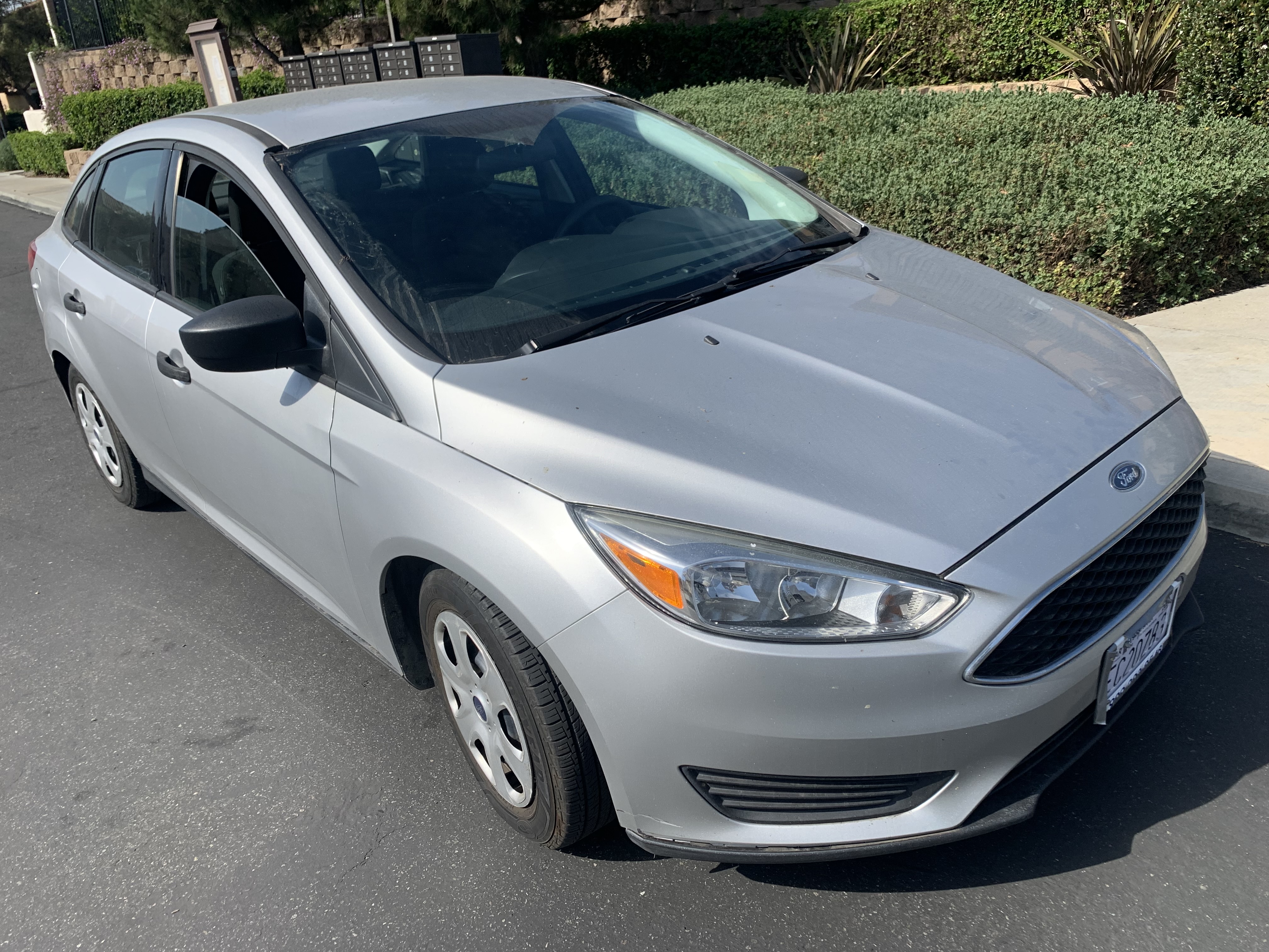 Used 2015 Ford Focus S Sedan FWD image 3
