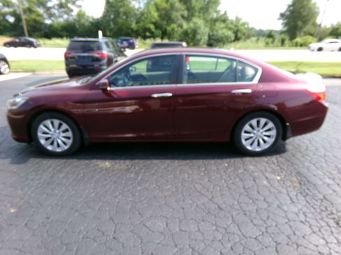 Used 2013 Honda Accord EX-L Sedan image 22