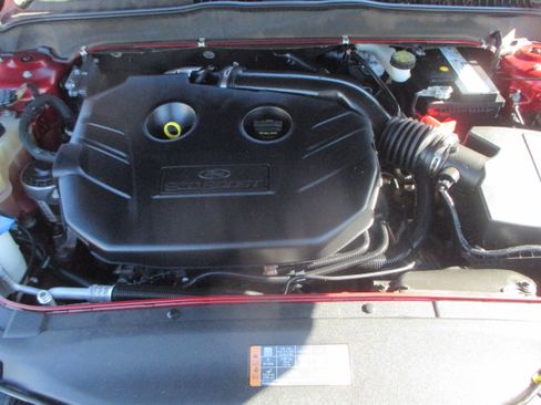 Used 2016 Ford Fusion SE Sedan 4D FWD image 17
