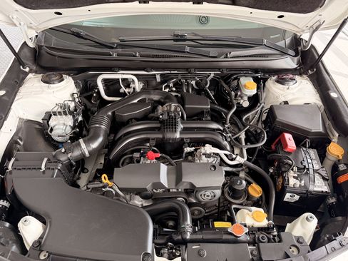 Used 2017 Subaru Outback 2.5i Limited image 17