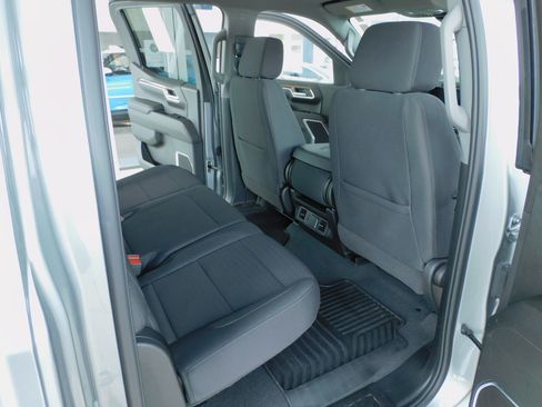 Used 2025 Chevrolet Silverado 1500 LT image 22