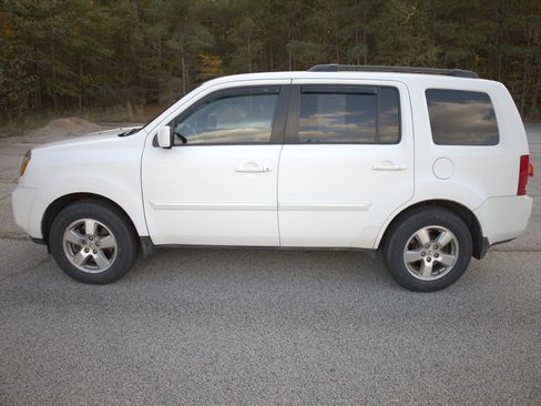 Used 2011 Honda Pilot EX-L image 8