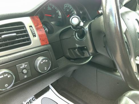 Used 2012 Chevrolet Tahoe LT image 53