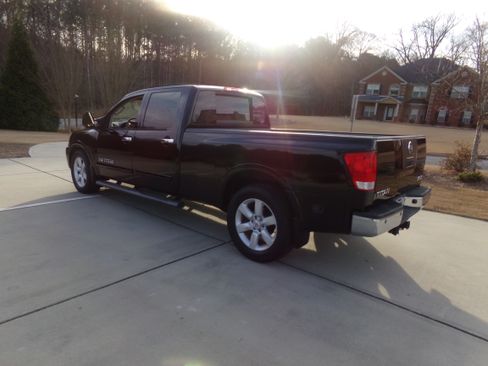 Used 2008 Nissan Titan LE image 3