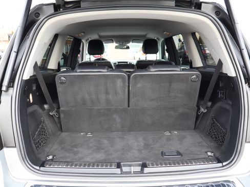 Used 2016 Mercedes-Benz GL 450 image 38