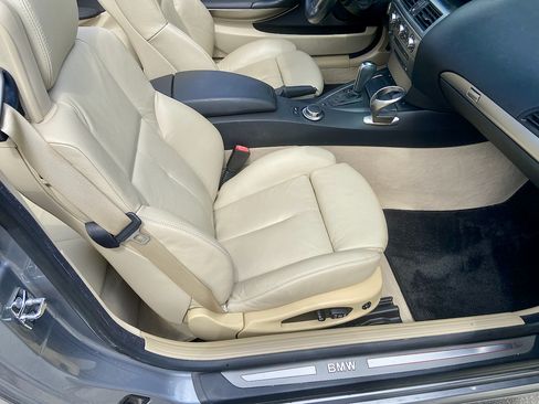 Used 2006 BMW 650i Convertible RWD image 33