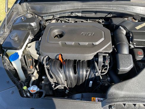 Used 2016 Kia Optima LX image 12