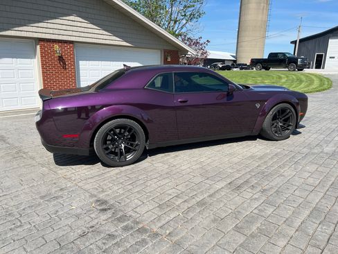 Used 2021 Dodge Challenger SRT Hellcat image 10