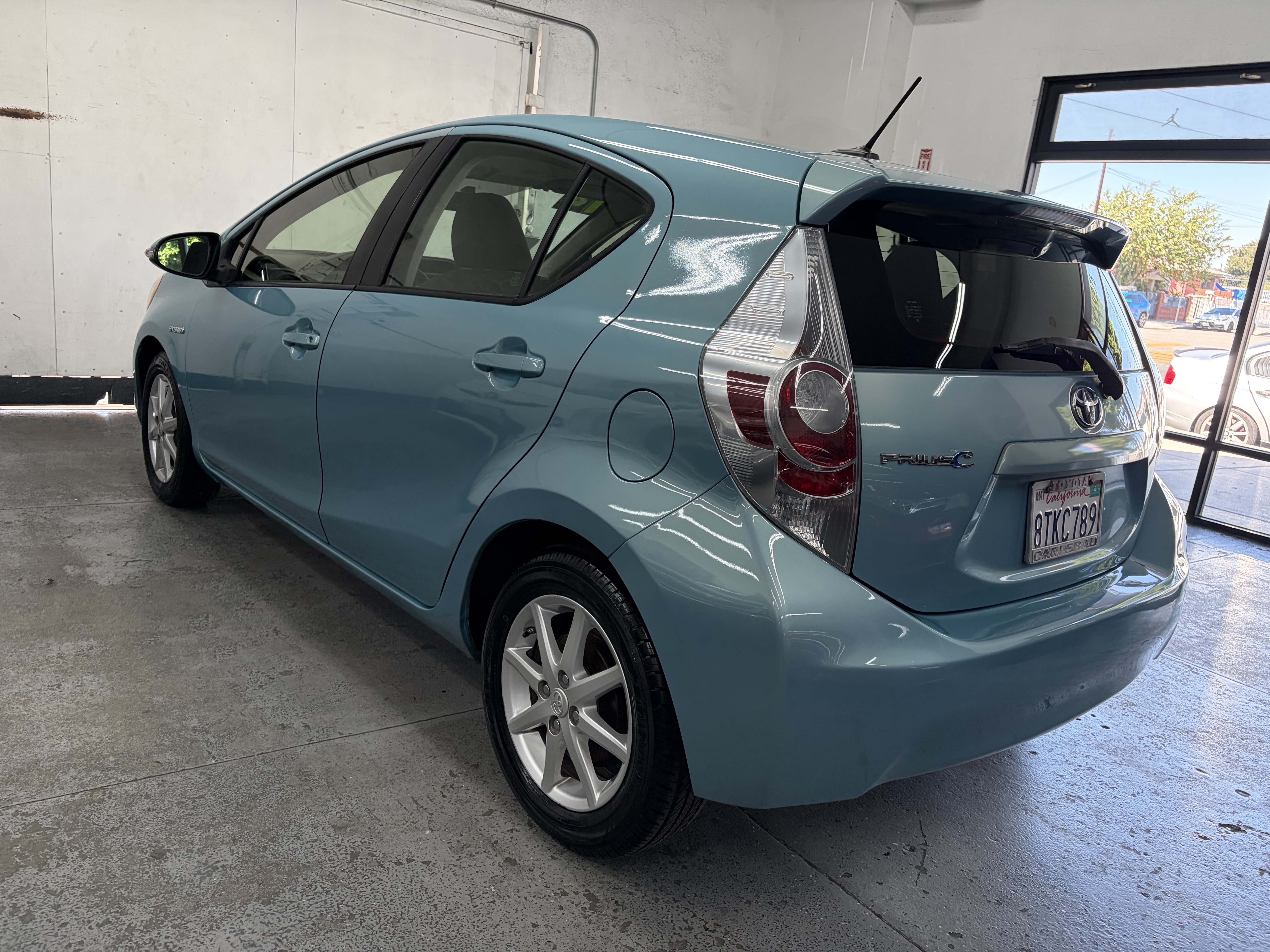 Used 2014 Toyota Prius C Three FWD image 5