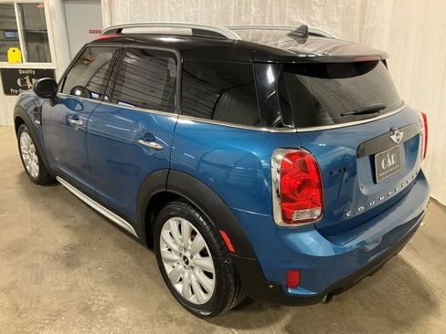 Used 2017 MINI Cooper Countryman image 3