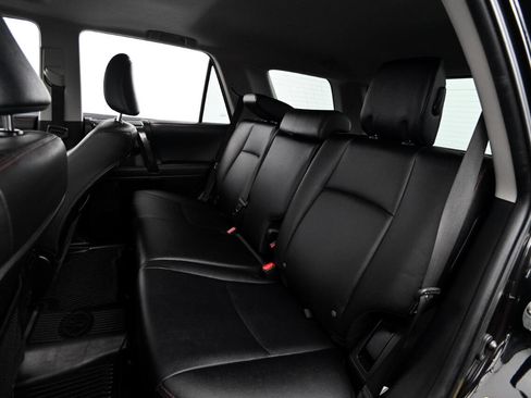 Used 2022 Toyota 4Runner TRD Off-Road Premium image 45