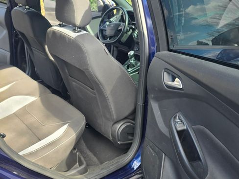 Used 2017 Ford Focus ST image 22